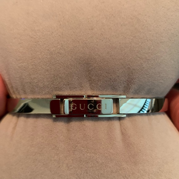 NWT Gucci Watch - Picture 2 of 5
